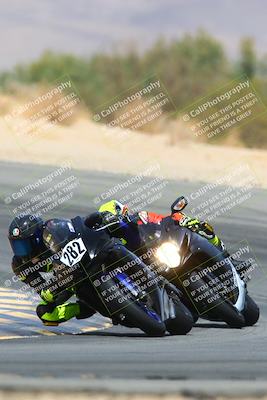 media/Apr-10-2022-SoCal Trackdays (Sun) [[f104b12566]]/Turn 10 (1pm)/